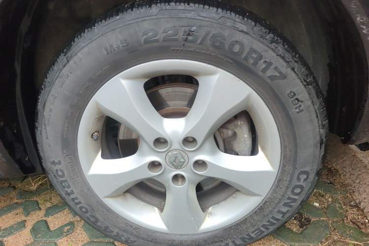 Used Renault Koleos 2012 2.5L 4x4 Comfort Edition with Navigation