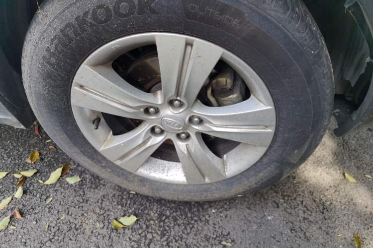 Used Kia Sportage R 2014 2.0L Automatic Two-Wheel Drive GLS Trim
