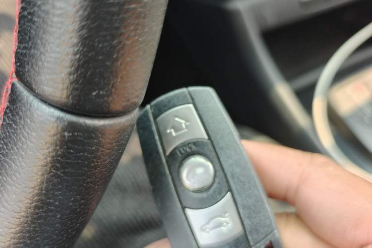 Used BMW X1 2013 sDrive18i Sport Design Package Vehicle Key