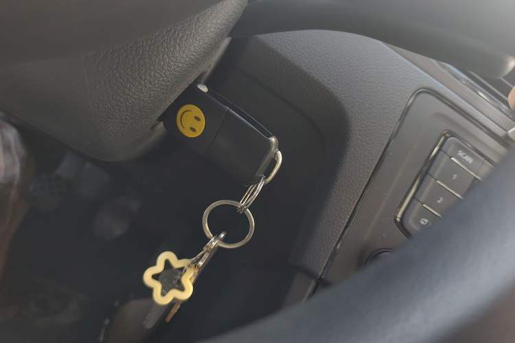 Used Volkswagen Santana 2021 1.5L Manual Fashion Edition Vehicle Key