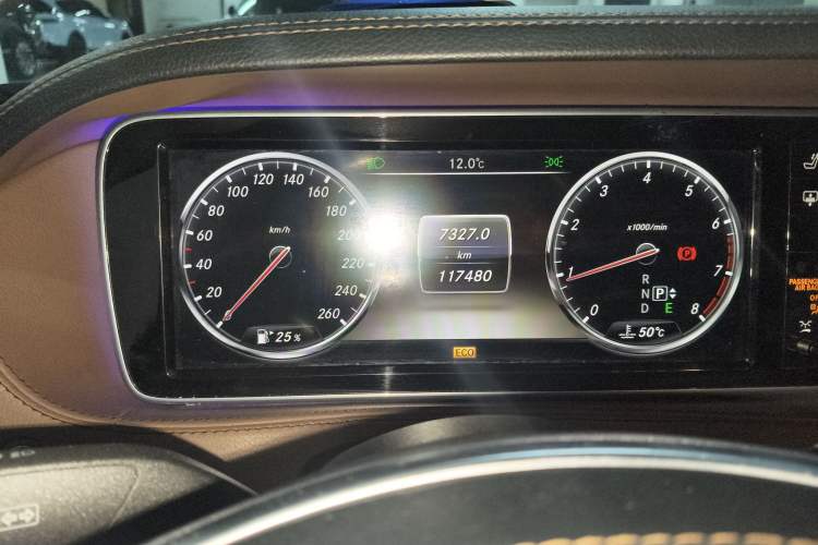 Used Mercedes-Benz S-Class 2014 S 320 L Business Model