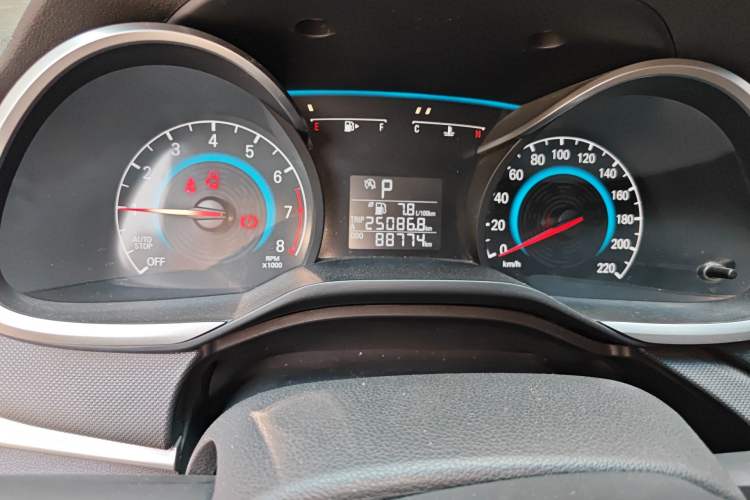 Used Chevrolet Cavalier 2016 1.5L Automatic Enjoyment Edition Odometer Close Up