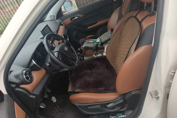 Used BAIC Senova X35 2016 1.5L Manual Luxury Edition Left Front Seat