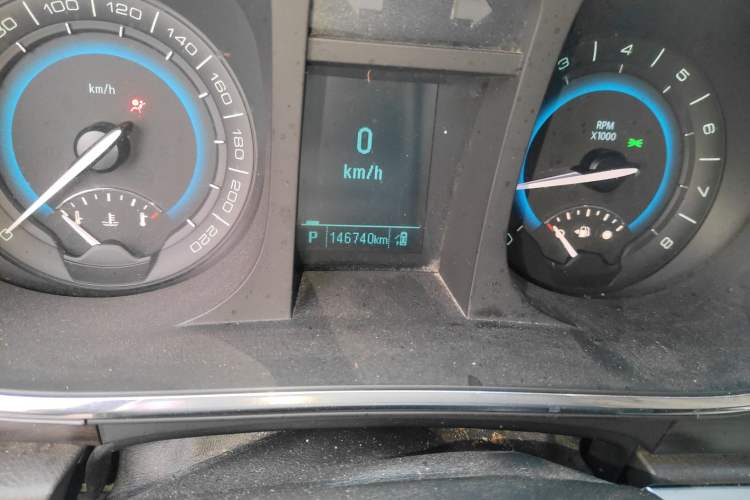 Used Buick GL8 2013 3.0L GT Luxury Business Haoya Edition
