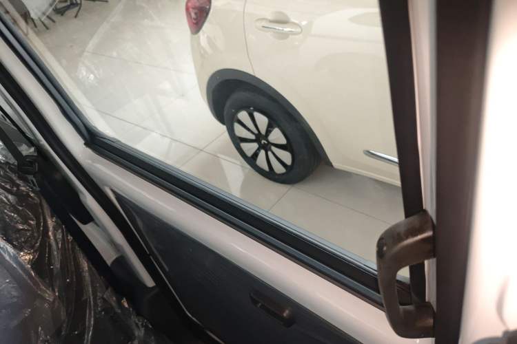 Used Wuling Zhiguang New Energy 2025 Model 305km Ambitious Edition