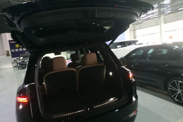 Used Li Auto L9 2025 Ultra Smart Refreshed Edition