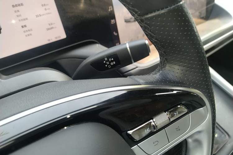 Used XPeng P7 2024 P7i 550 Max Gear Lever