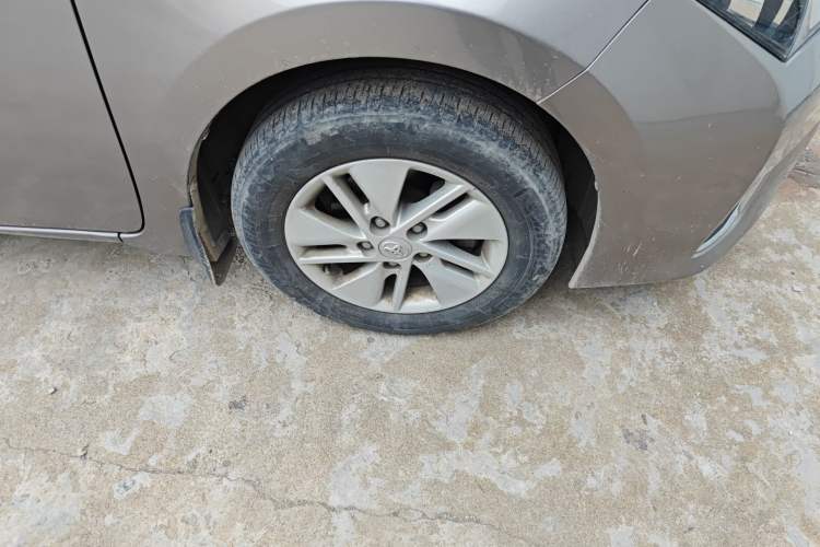 Used Toyota Corolla 2014 1.6L CVT GL Exterior 1