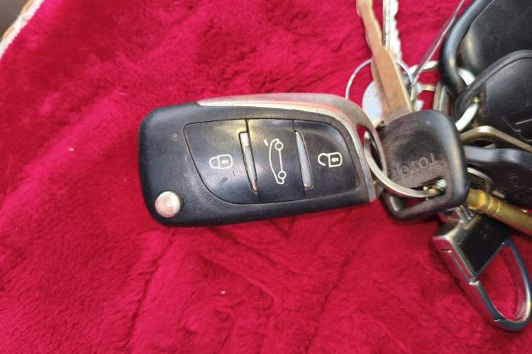 Used Hyundai Elantra 2011 1.6L Manual Comfort Version