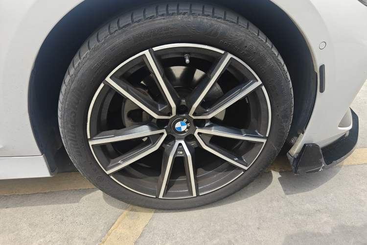 Used BMW 3 Series 2023 325Li M Sport Package