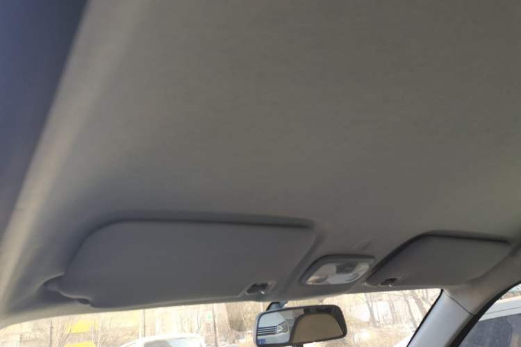 Used Chery QQ Ice Cream 2024 Edition Youth Version 205km Sundae Headliner