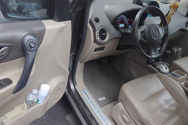 Used Renault Koleos 2013 2.5L Two-Wheel Drive Comfort Edition
