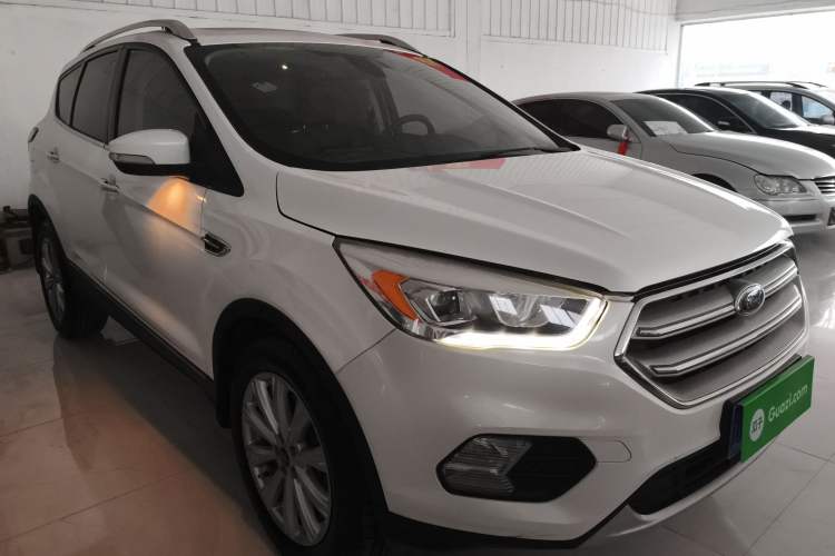 Used Ford Kuga 2017 EcoBoost 180 Four-Wheel Drive Luxury Wing Model Front Right 45 Deg