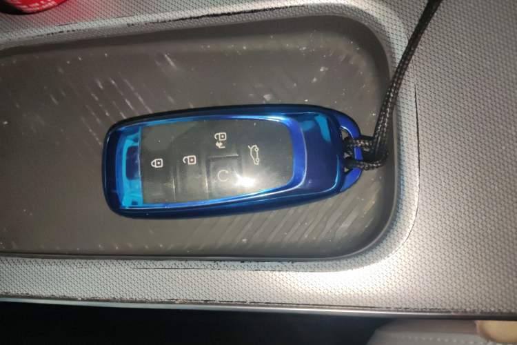 Used AION Y 2022 Plus 70 Tech Edition