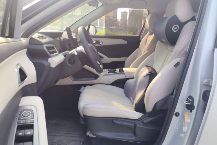 Used BYD Yuan UP 2025 Model 301KM Leading Version