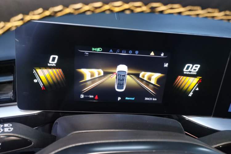 Used MG 5 Scorpio 2022 1.5T Trophy Sport Luxurious Edition