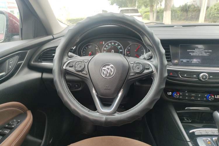 Used Buick Regal 2017 28T Prestige Model
