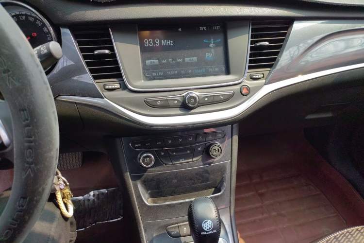 Used Buick Verano 2016 Hatchback 15S Automatic Leading Model
