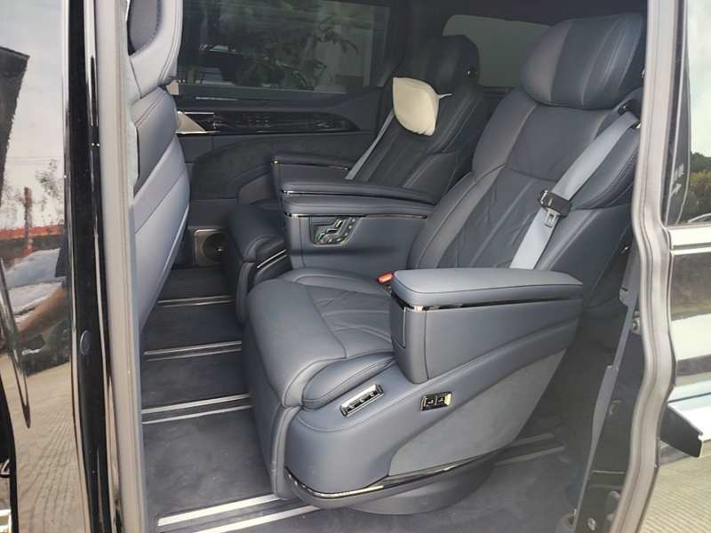 Used Zeekr 009 2026 Seven-Seater Ultra+ Family Edition — 16