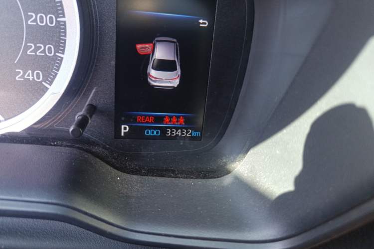 Used Toyota Levin 2023 185T CVT Luxury Edition
