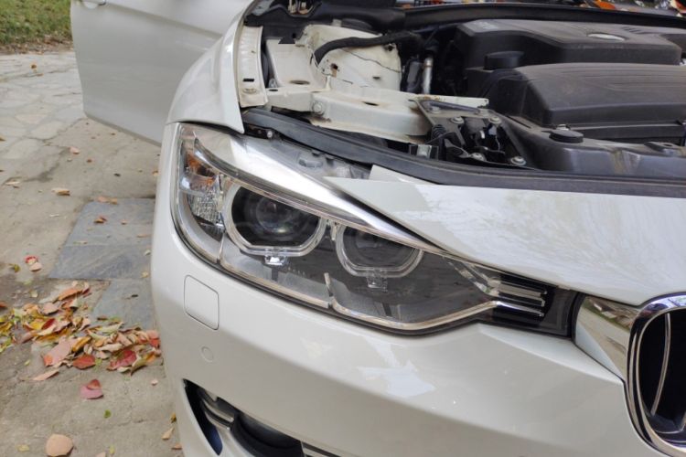 Used BMW 3 Series 2014 320Li Fashion Design Package
