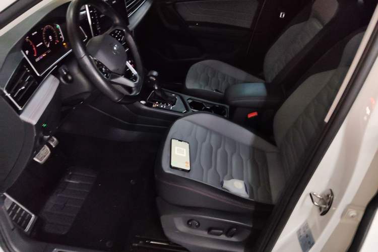 Used Volkswagen Tiguan X 2022 330TSI Two-Wheel Drive Enjoyment Version Left Front Seat