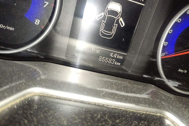 Used Geely Auto Emgrand 2014 Hatchback 1.5L Manual Fashion Edition