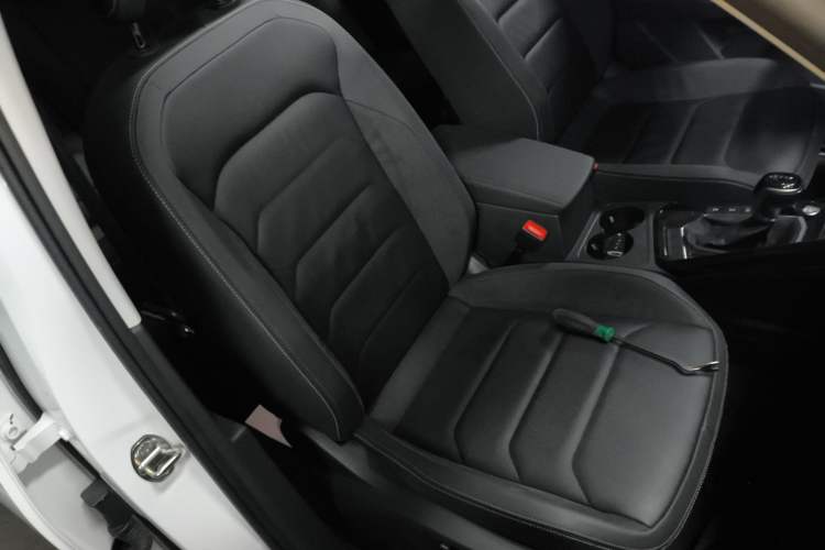 Used Volkswagen Tayron 2022 280TSI Two-Wheel Drive Luxury Smart Connectivity Version
