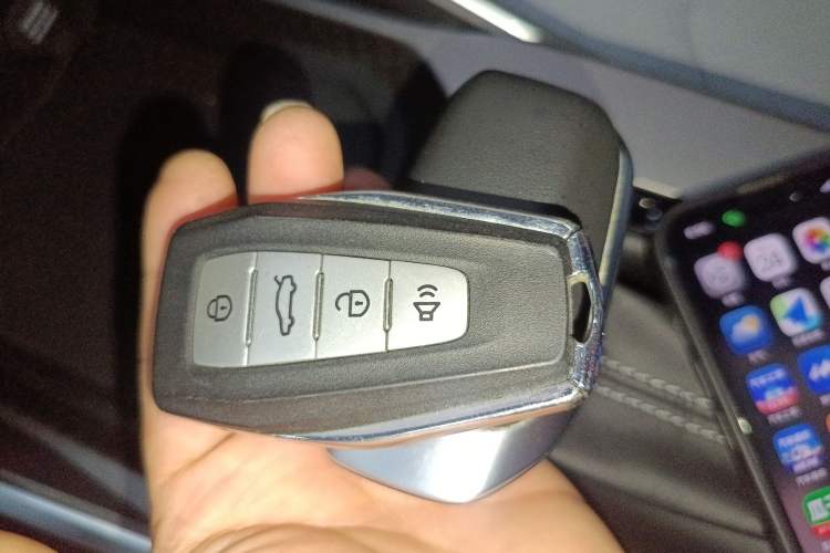 Used Geely Auto Emgrand 2022 4th Generation 1.5L CVT Flagship Model
