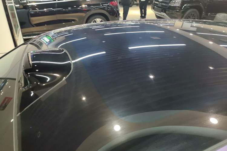 Used Hima AITO M5 2025 Extended-Range Ultra All-Wheel-Drive Version Roof