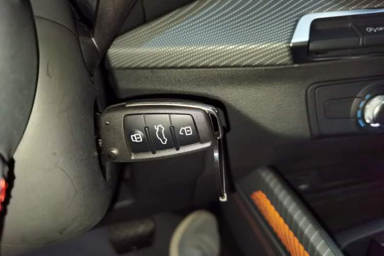 Used Audi Q2L 2023 35TFSI Progressive Dynamic Edition
