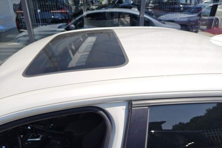 Used BMW 3 Series 2018 320Li Fashion Model
