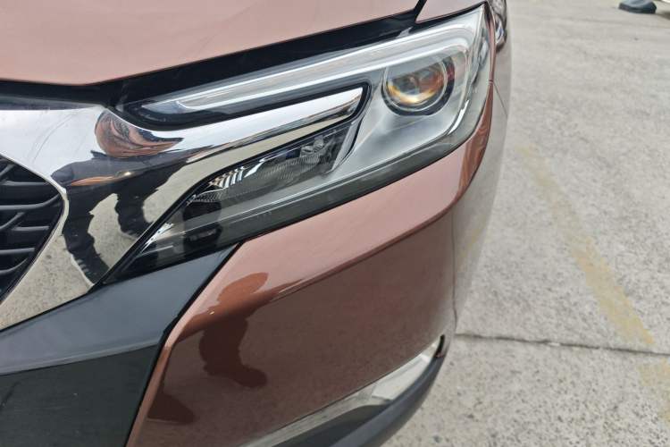 Used DS 6 2014 1.6T Luxury Edition THP160
