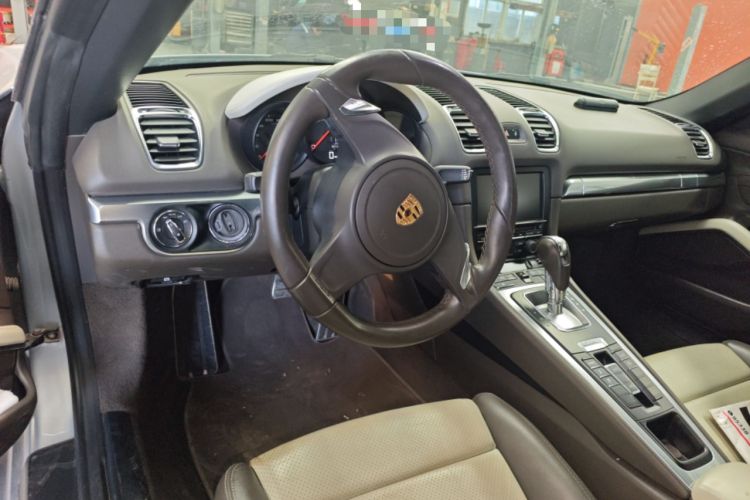 Used Porsche Boxster 2013 Boxster 2.7L
