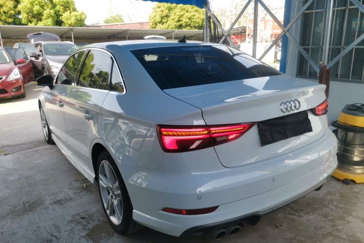 Used Audi A3 2020 Limousine 35 TFSI Fashion Edition China VI Emission Standard