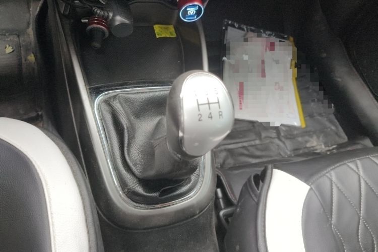Used CHANGAN CS15 2016 1.5L Manual Fashion Edition