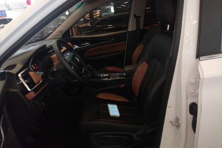 Used Jinbei Viewing 2019 1.6L Manual Comfort Model