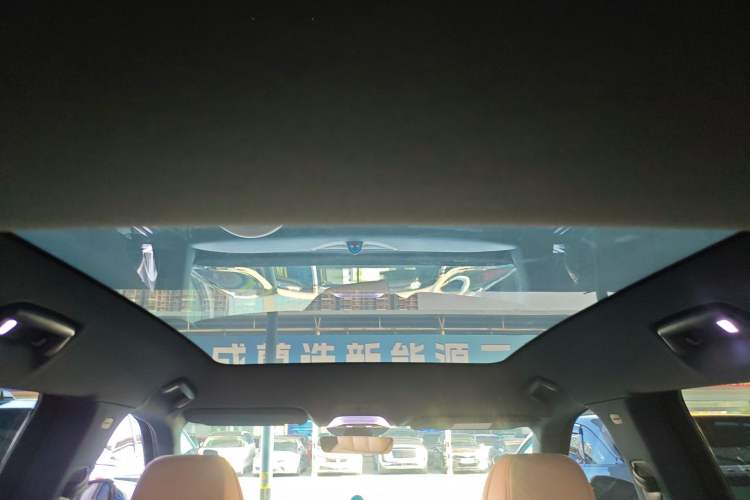 Used VOYAH FREE 2024 Ultra-Long Range Intelligent Driving Version
