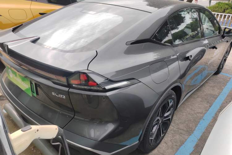 Used Deepal SL03 2023 200Max Range-Extended Version Rear Right 45 Deg