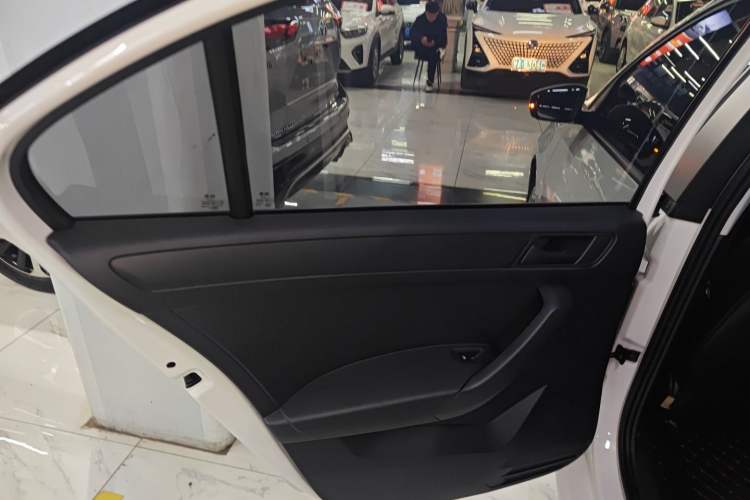 Used Volkswagen Santana 2021 1.5L Automatic Fashion Edition