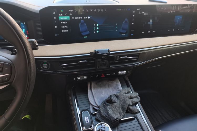 Used Ford Explorer 2023 EcoBoost 285 Kunlun Peak Edition 7-Seater
