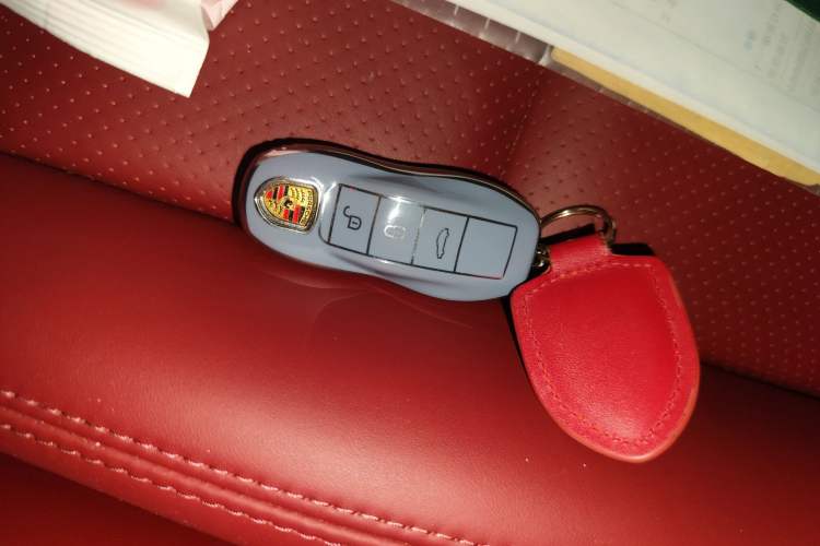 Used Porsche 718 2020 Boxster 2.0T Vehicle Key