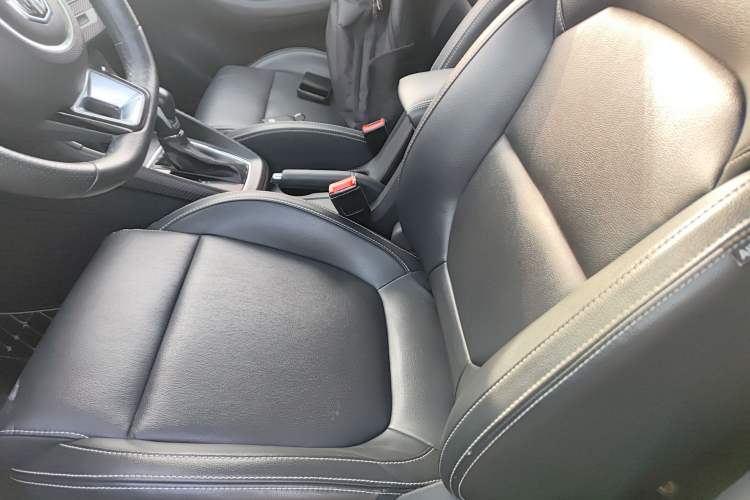 Used MG ZS 2017 1.5L Automatic Luxury Edition Left Front Seat