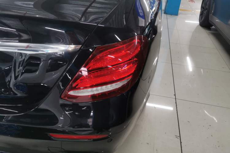 Used Mercedes-Benz E-Class 2019 E 200 L Sport Edition Exterior 3