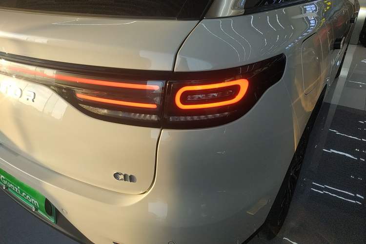 Used Leapmotor C11 2026 Range-Extended 300 LiDAR Prestige Edition