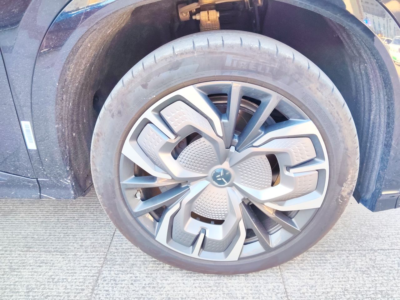 Hongqi Tiangong 08 2025 565 Ultra Four-Wheel Drive Version — снимка 8