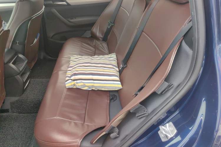 Used BMW X3 2016 sDrive20i
