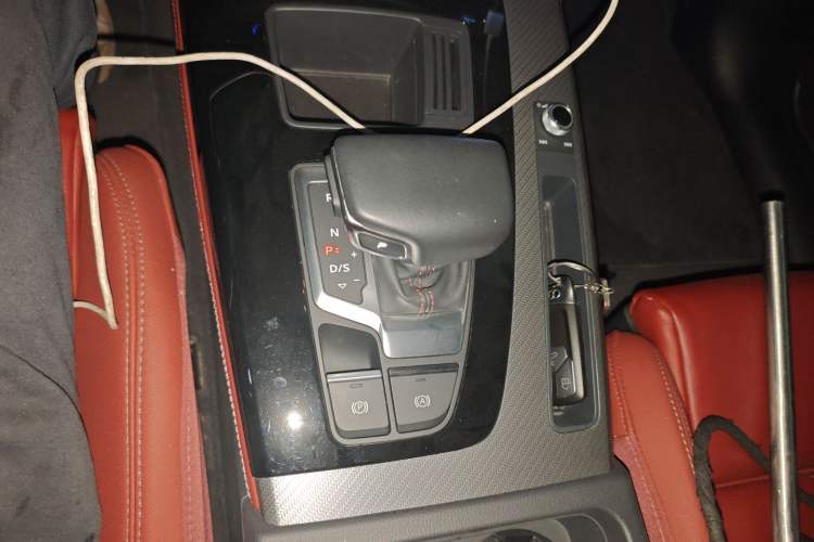 Used Audi Q5L 2023 40T Luxury Dynamic Model