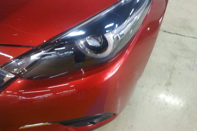 Used Mazda 3 Axela 2017 Hatchback 1.5L Automatic Luxury Model Emission Standard China V Left Front Headlight