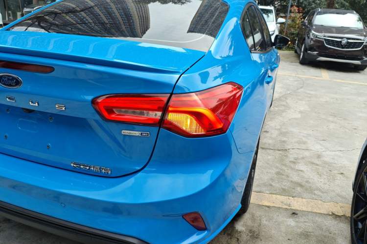 Used Ford Focus 2022 Sedan EcoBoost 180 Automatic ST Line